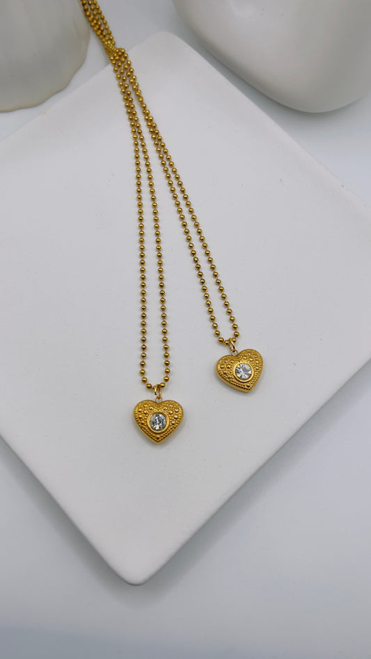 Amor Chain
